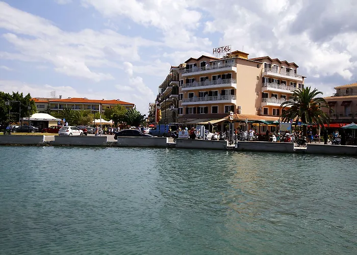 Nirikos Hotel